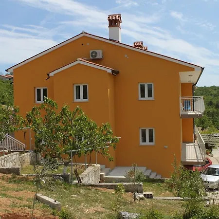 شقة With Parking Space Trget, Rasa - 7687