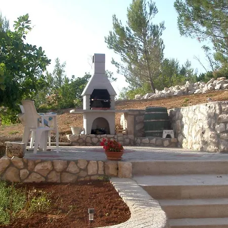 With Parking Space Trget, Rasa - 7687