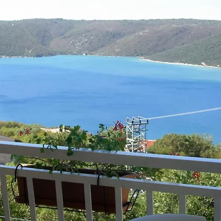 With Parking Space Trget, Rasa - 7687 شقة *